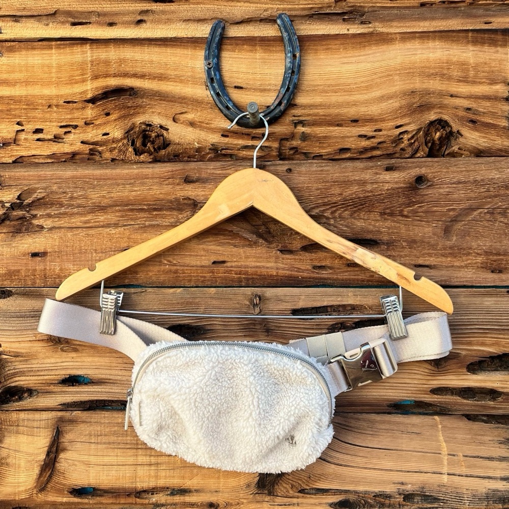 LULULEMON | Everywhere Plush Cream Off White Fleece Fanny Pack Belt Bag